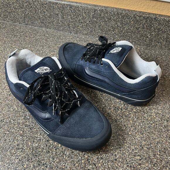 VANS Old Skool Blue Suede Skate Shoes Womens 8.5 Lace Up Low Padded Tongue Men 7 - Picture 1 of 10